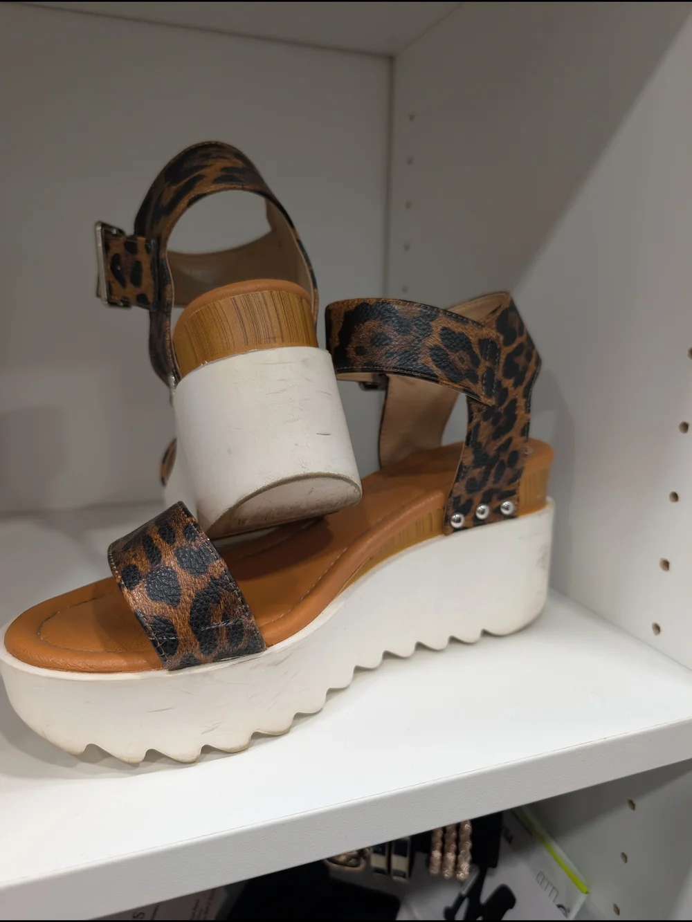 Cato women platform